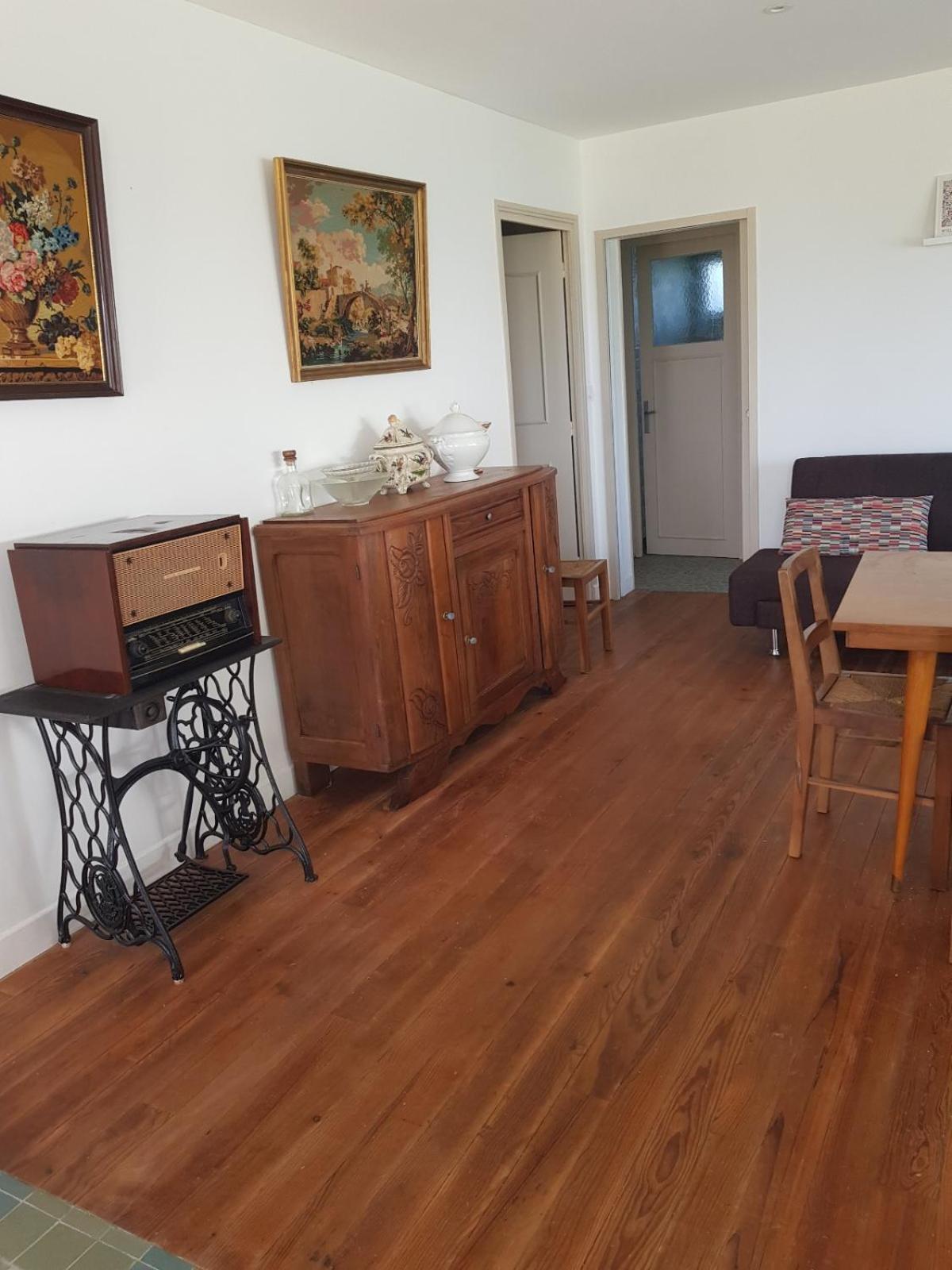 Gite Chez Mamie - 7 Personnes A Sainte Livrade Sur Lot Exteriér fotografie